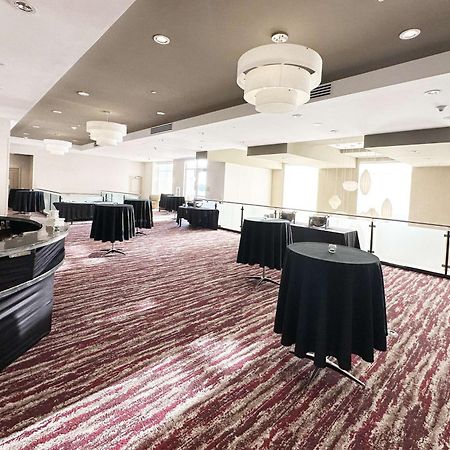 Hilton Garden Inn Olathe Kültér fotó